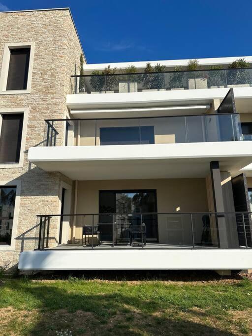 Superbe Appartement Neuf Aucalme Saint-Mandrier-sur-Mer Exterior foto
